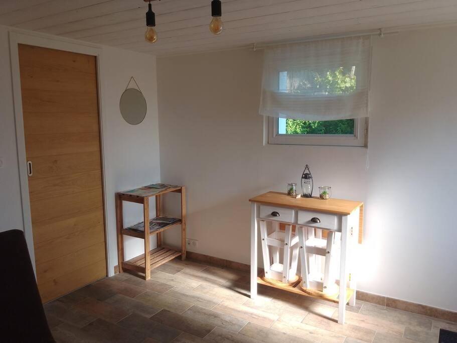 Logement Renove Proche Foret Baud Exteriör bild